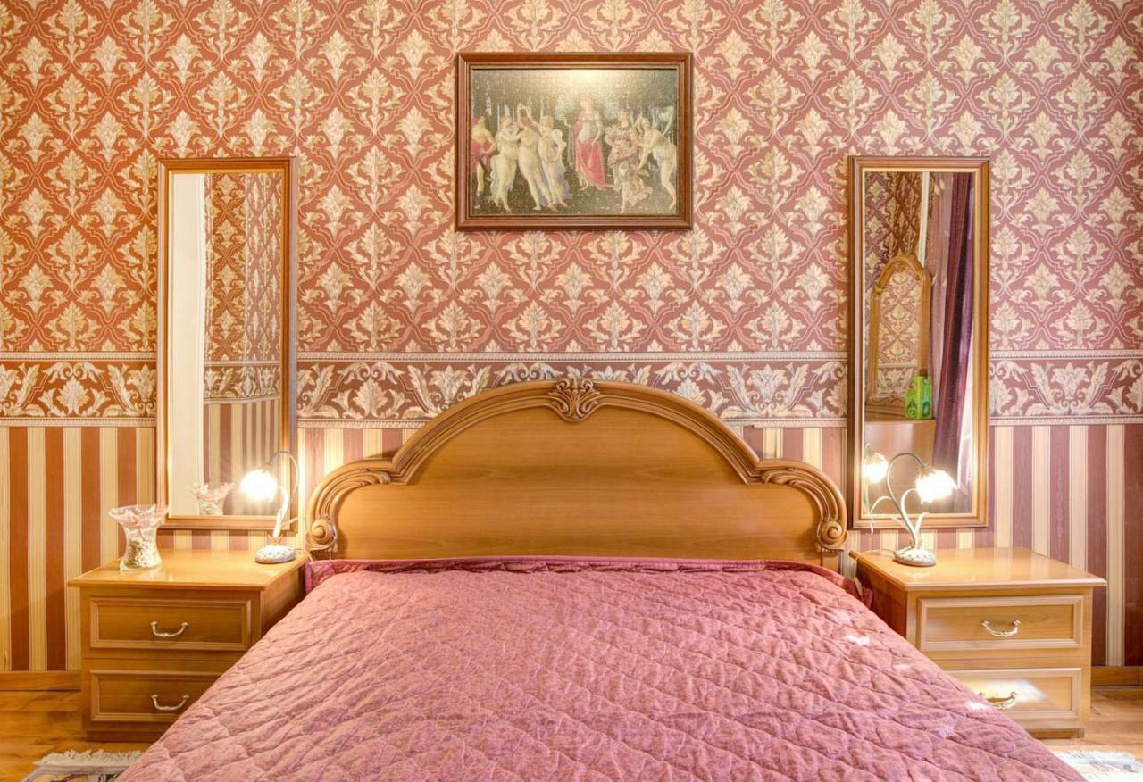 Aristocratic, Elegant, Designer Top Central Apartment Sofia Eksteriør bilde