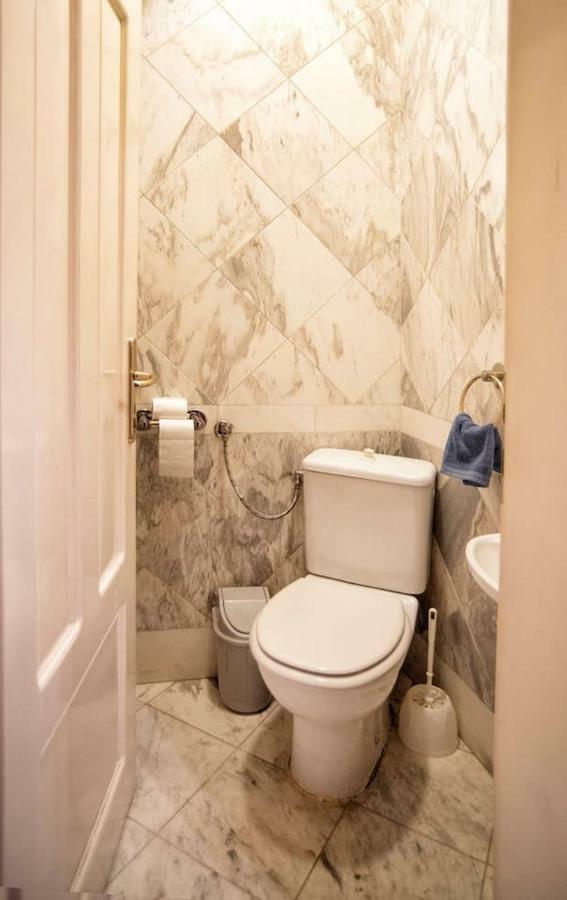 Aristocratic, Elegant, Designer Top Central Apartment Sofia Eksteriør bilde